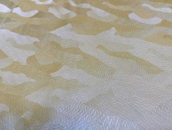 Demi peau de cuir de veau grain façon camouflage jaune - maroquinerie - Cuirenstock