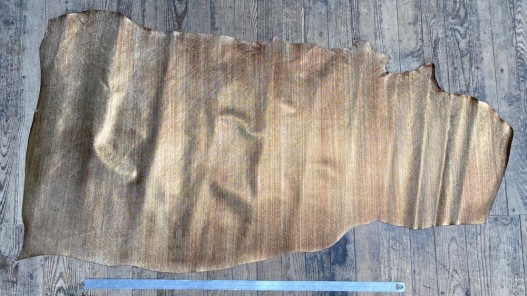 Demi peau de veau métallisé grainé bronze - maroquinerie - cuir en stock