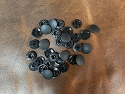 Lot boutons pression - noir - maroquinerie accessoire qualité professionnelle - Cuir en stock
