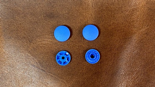 Bouton pression - bleu roi - maroquinerie accessoire qualité professionnelle - Cuir en stock