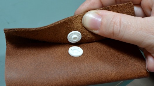 Boutons pression - blanc - maroquinerie accessoire qualité professionnelle - cuir en stock