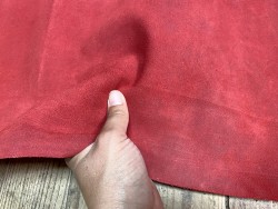 Croûte de cuir de vache velours rouge - Cuir en Stock