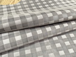 Peau de veau velours ciré gris - motif embossé carreaux vichy - Maroquinerie - Cuir en Stock