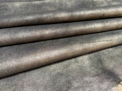 Peau de cuir d'agneau velours noir pailleté or - maroquinerie - cuir en stock