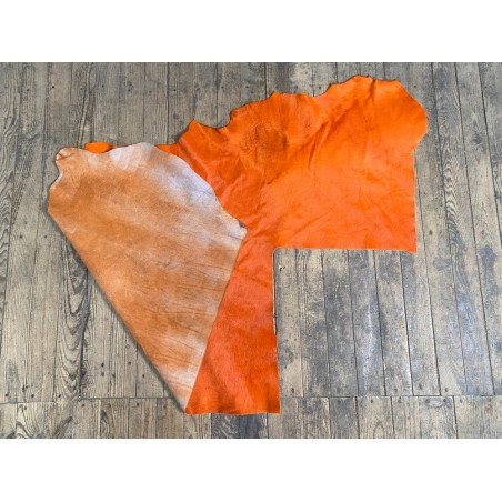 Demi-peau de vache en poil orange - décoration - maroquinerie - accessoire - Cuirenstock