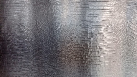 Demi peau de cuir de veau grain façon lézard - noir mat - maroquinerie - cuirenstock