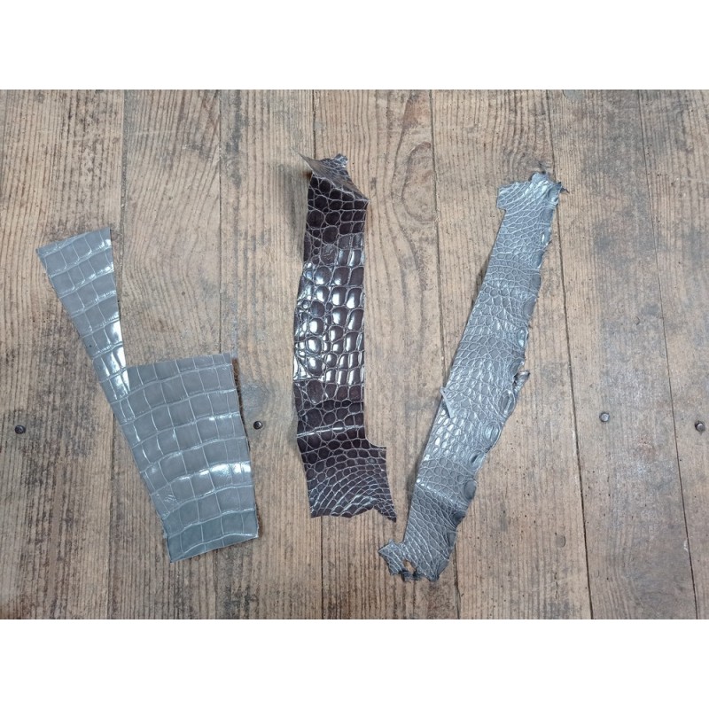 Lot de 3 morceaux de cuir de crocodile véritable gris - bijou - maroquinerie - accessoire - Cuir en Stock