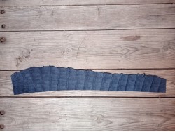 Morceau de peau de cuir de crocodile bleu mat - maroquinerie - bijou - Cuirenstock