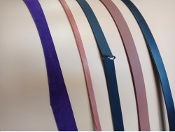 Lot de 5 bandes de cuir - 2ème choix - anses - lanière - ceinture - bracelet - sellerie - cuir en stock