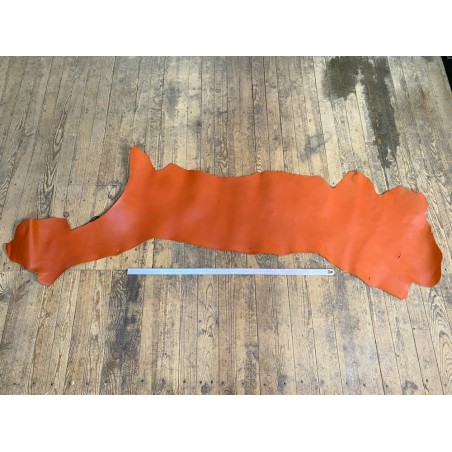 Cuir de flanc de vache - brun cognac - tannage végétal - cuir en stock