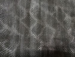 Peau de cuir de chèvre imprimée façon serpent - noir argenté métallisé - maroquinerie - Cuirenstock