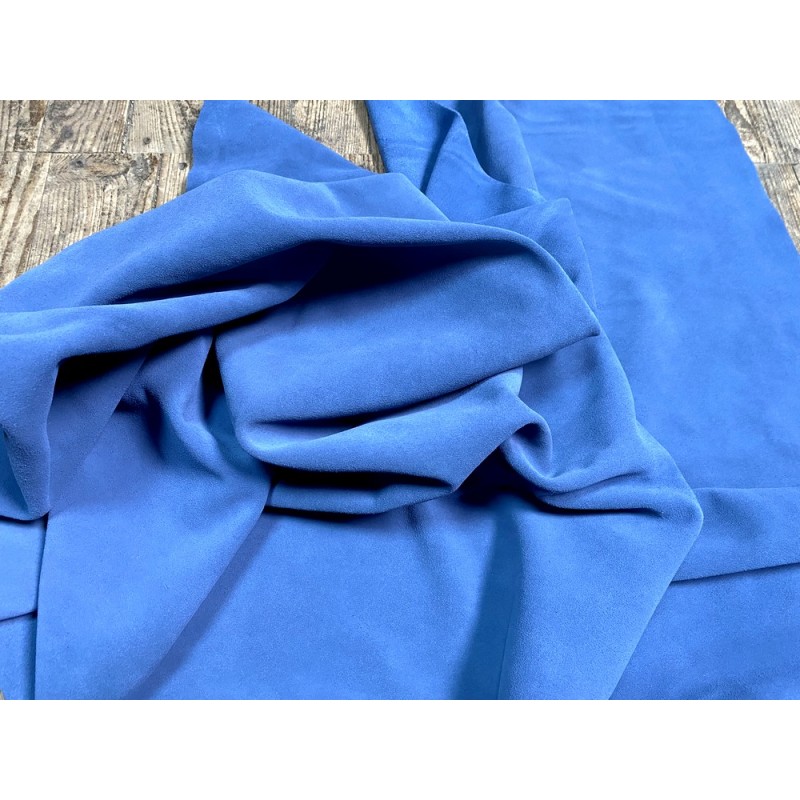Peau de veau velours bleu jeans - Maroquinerie - Cuir en Stock