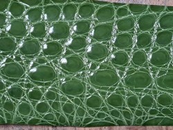 Morceau de cuir crocodile véritable - vert kaki - cuir en stock