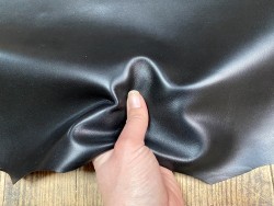 Peau d'agneau lisse noir - Maroquinerie - Cuir en stock