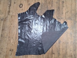 Demi-peau de cuir de vachette ciré pullup - gris acier - maroquinerie - cuirenstock