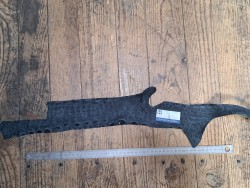 Morceau de peau de cuir de crocodile noir mat - maroquinerie - bijou - cuir en stock