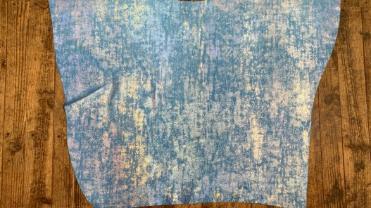 Peau de veau velours métallisé holographique - Bleu turquoise - Maroquinerie - cuir en stock