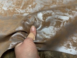 Peau de veau velours métallisé Graffiti - brun - Maroquinerie - cuir en stock