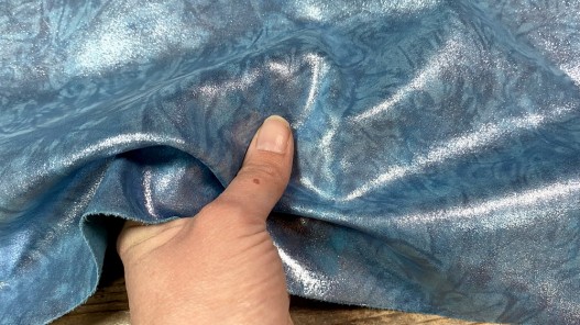 Peau de veau velours métallisé marbré - bleu turquoise - Maroquinerie - Cuir en stock