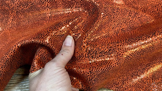 Peau de veau velours métallisé façon caviar - rouge - Maroquinerie - Cuir en stock