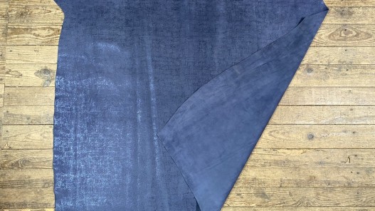 Peau de veau velours métallisé effet béton - bleu marine - Maroquinerie - cuir en stock