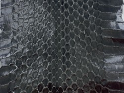 Peau de cuir de serpent véritable - serpent d'eau gris anthracite - accessoire - Cuir en stock
