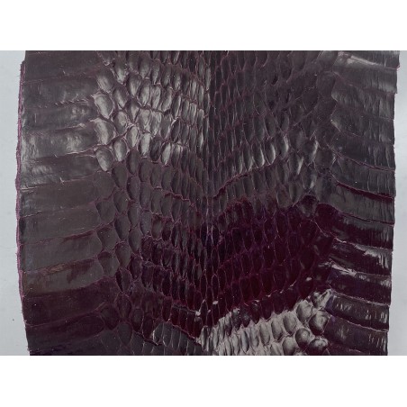 Peau de cuir de serpent véritable - Cobra aubergine - accessoire - Cuir en stock