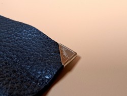 Embellissement - maroquinerie - coin protecteur d'angle - 15 mm - nickelé - Cuir en stock