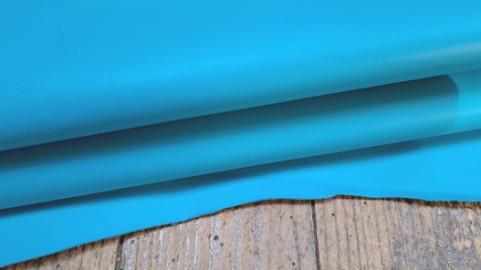 peau de cuir de chèvre - bleu horizon - maroquinerie accessoire - Cuirenstock