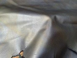 Peau de cuir de chèvre métallisé nuancé - gris bleuté - maroquinerie - Cuirenstock