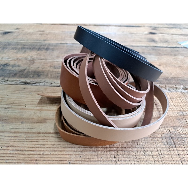 Lot de 5 bandes de cuir - 2ème choix - anses - lanière - ceinture - bracelet - sellerie - Cuir en stock