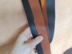 Lot de 5 bandes de cuir - 2ème choix - anses - lanière - ceinture - bracelet - sellerie - cuir en stock