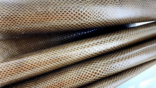 Peau de cuir de karung - Cuir exotique - serpent - Taupe - Cuirenstock