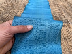 Peau de cuir de karung - Cuir exotique - serpent - Bleu turquoise - Cuir en stock