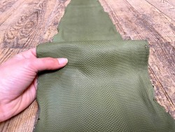 Peau de cuir de karung - Cuir exotique - serpent - Vert olive mat - Cuir en Stock