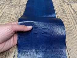 Peau de cuir de karung - Cuir exotique - serpent - Bleu France mat - Cuir en Stock
