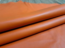 Peau de cuir d'agneau nappa orange - Cuir en stock