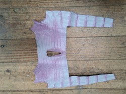 Morceau de cuir de crocodile violet lavande - cuir en stock