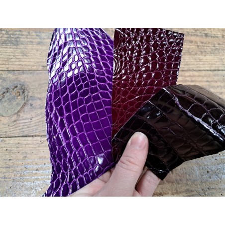 Lot de 3 morceaux de cuir de crocodile véritable - violet - cuir en stock