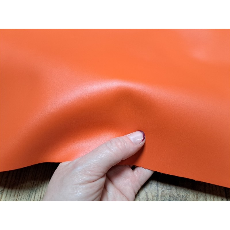 Demi peau de cuir de veau lisse orange - Maroquinerie - cuirenstock