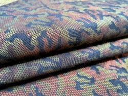 Peau de veau velours camouflage métallisé - doré rouge- maroquinerie - cuir en stock