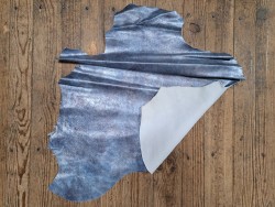 Peau de cuir de chèvre métallisé craquelé - bleu / gris - maroquinerie reliure accessoire - Cuir en stock