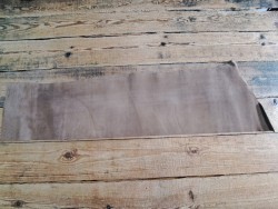 Morceau de cuir de collet de vache tannage végétal - nubuck brun clair - cuir à ceinture - Cuir en stock