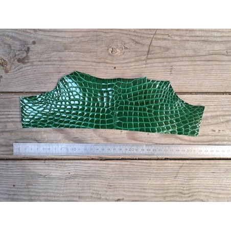 Morceau de cuir de crocodile véritable - vert - bijoux et accessoires - cuir en stock