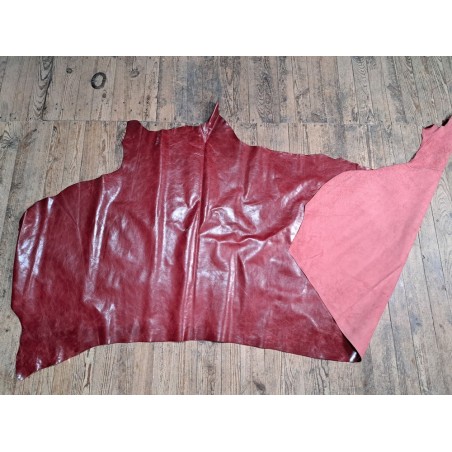 Bande de cuir de vachette pullup - végétal - rouge - maroquinerie - Cuir en Stock