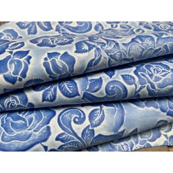 Peau de cuir de mouton tannage végétal motif fleuri bleu - Cuir en Stock