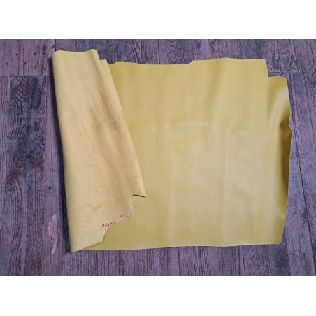 Demi peau de cuir de vache grainé - Jaune - maroquinerie - cuir en stock