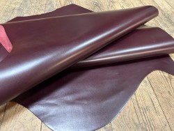 Demi-peau de cuir de veau BOX - Tannage ferme - bordeaux - Cuir en Stock