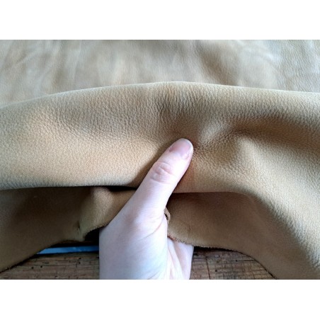Demi peau de veau nubuck - SABLE - maroquinerie - ameublement - Cuir en stock