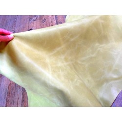 Peau de veau velours, ciré pull-up nuancé jaune citron - Cuir en Stock